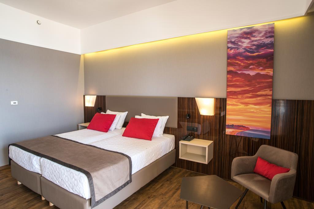 Hotel Ramada Plaza By Wyndham Thraki Alexandroupoli Exterior foto